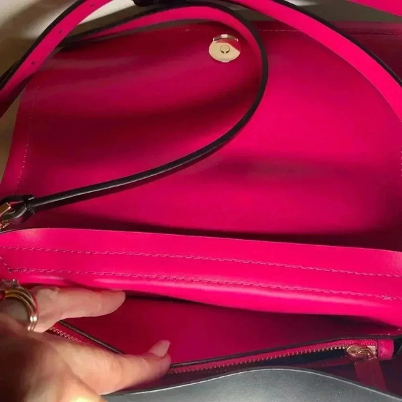 Kate Spade Arbor Hill Charlene LEATHER Black/ Baby Pink CROSSBODY Handbag - Picture 8 of 9